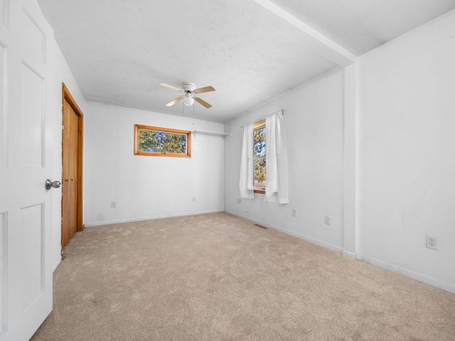 1800 Fairfield Drive, Green Lake Twp, MI 49637