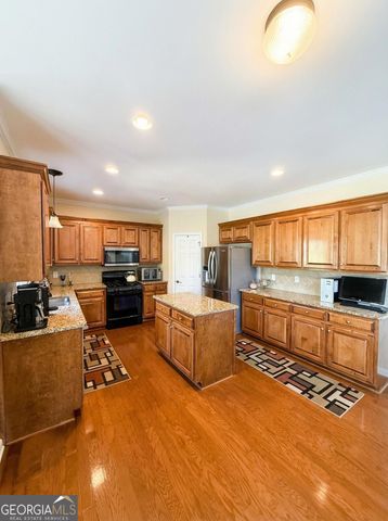 538 Cape Ivey Drive, Dacula, GA 30019