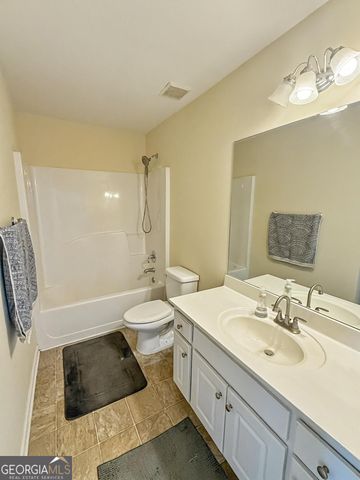 538 Cape Ivey Drive, Dacula, GA 30019