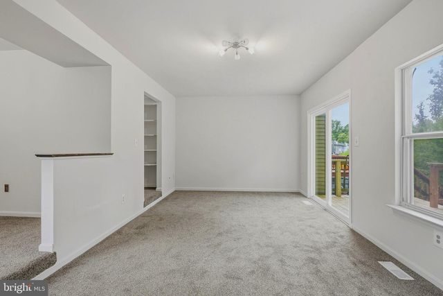 327 WOODSIDE PL, Waldorf, MD 20601