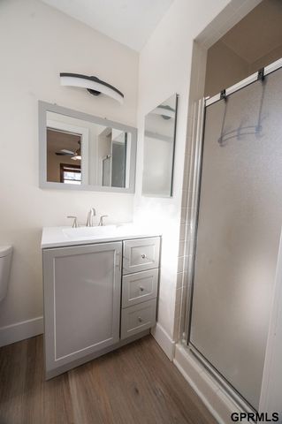 421 Haverford Drive, Lincoln, NE 68510