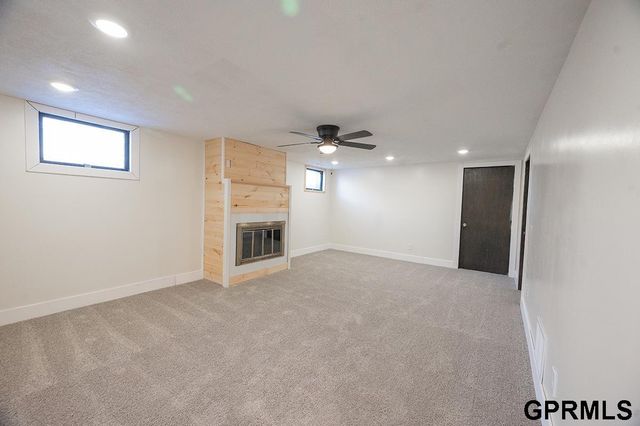 421 Haverford Drive, Lincoln, NE 68510