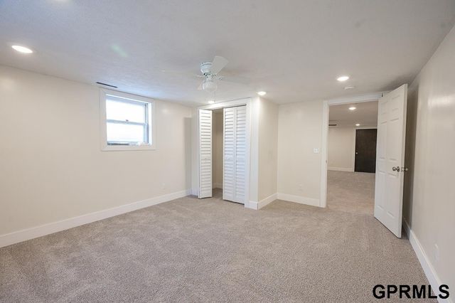 421 Haverford Drive, Lincoln, NE 68510