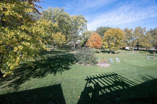 421 Haverford Drive, Lincoln, NE 68510