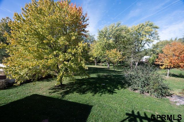 421 Haverford Drive, Lincoln, NE 68510