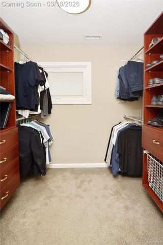 3885 Oakland Drive, Bloomfield Hills, MI 48301