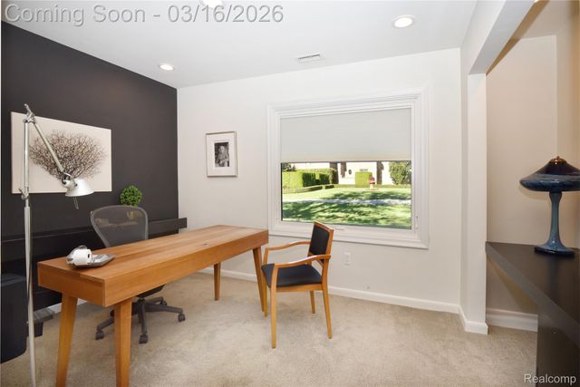 3885 Oakland Drive, Bloomfield Hills, MI 48301