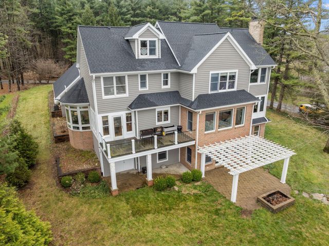 55755 Davis Lane, Dowagiac, MI 49047