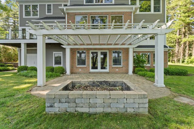 55755 Davis Lane, Dowagiac, MI 49047