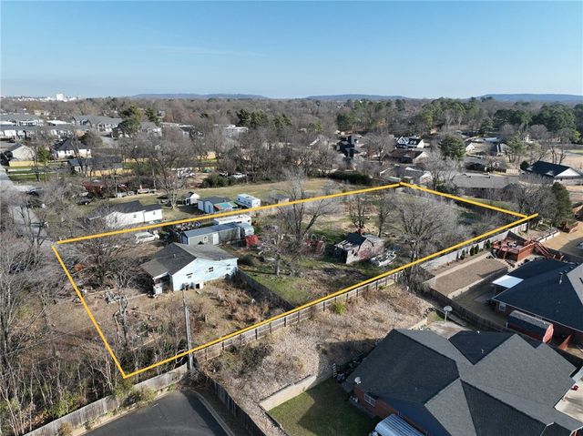 4007 Dixon Street, Springdale, AR 72764