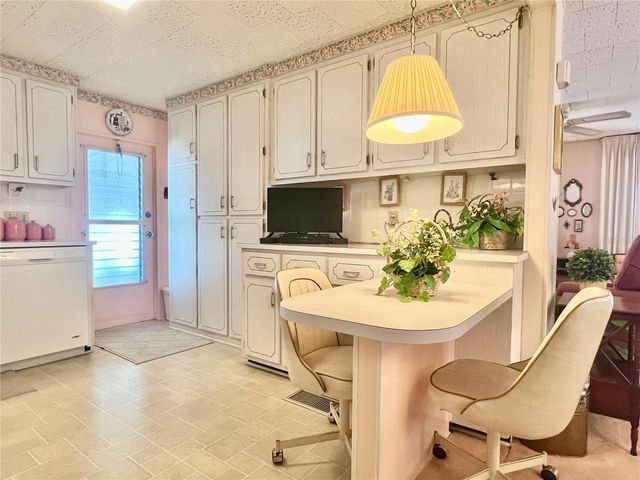 1100 BELCHER ROAD S 605, Largo, FL 33771