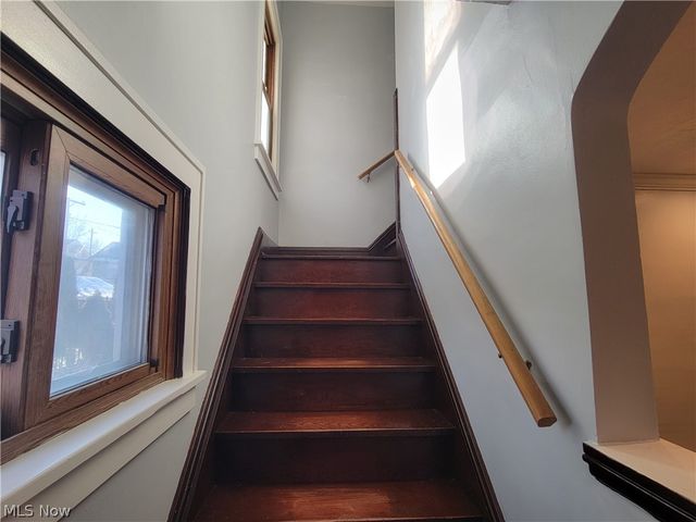 3222 W 115th Street, Cleveland, OH 44111