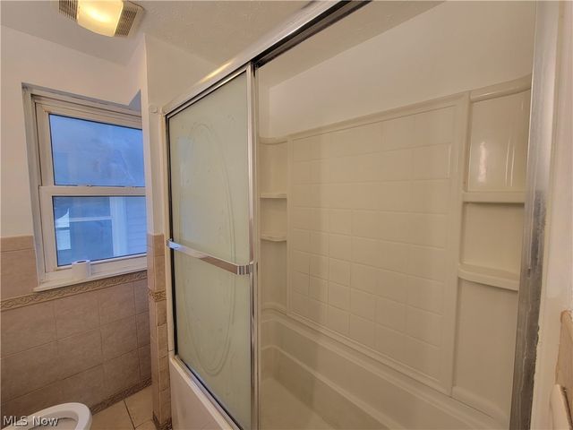 3222 W 115th Street, Cleveland, OH 44111