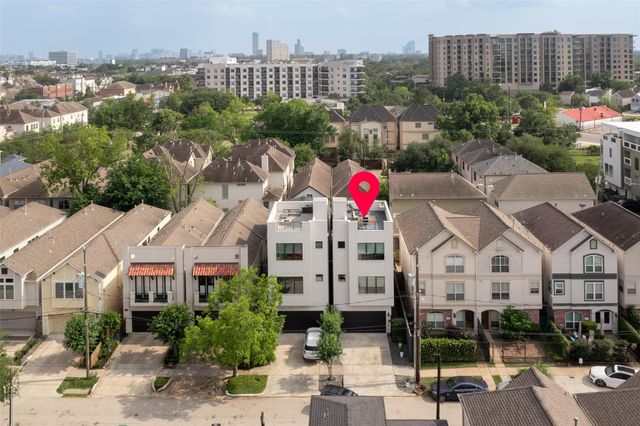 6019 Truro Street, Houston, TX 77007