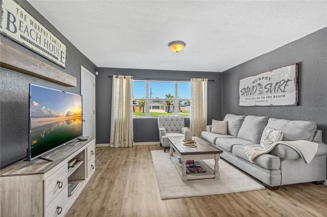 28 BEECHWOOD DRIVE, Ormond Beach, FL 32176
