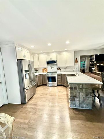 3452 E Highland Road, Howell, MI 48843