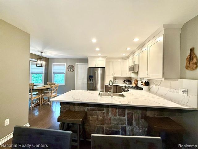 3452 E Highland Road, Howell, MI 48843