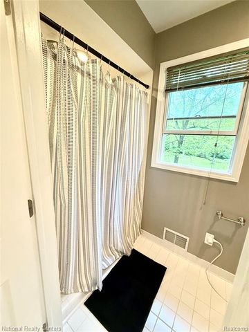 3452 E Highland Road, Howell, MI 48843