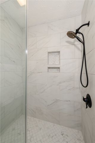 2904 River Oaks, Bryan, TX 77802