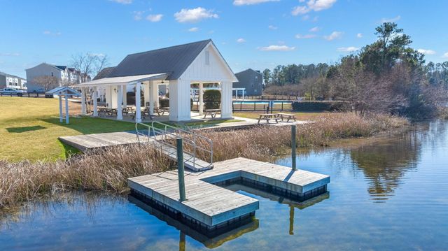 472 Foxbank Plantation Boulevard, Moncks Corner, SC 29461