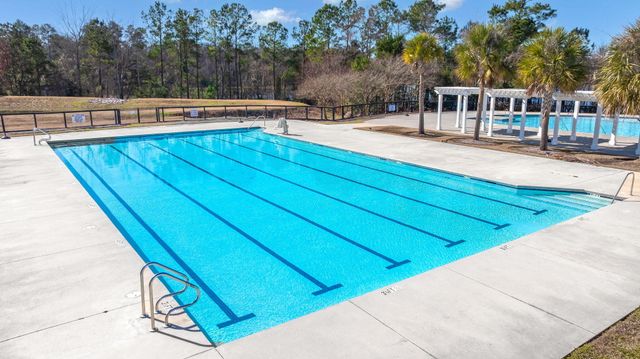 472 Foxbank Plantation Boulevard, Moncks Corner, SC 29461