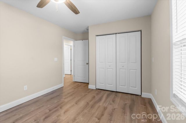 127 Hawthorne Drive, Brevard, NC 28712