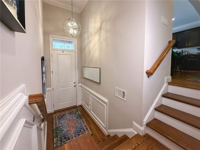 2154 W Village Lane, Smyrna, GA 30080