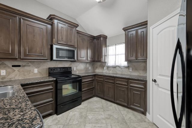 13023 Wood Harbour Drive, Montgomery, TX 77356