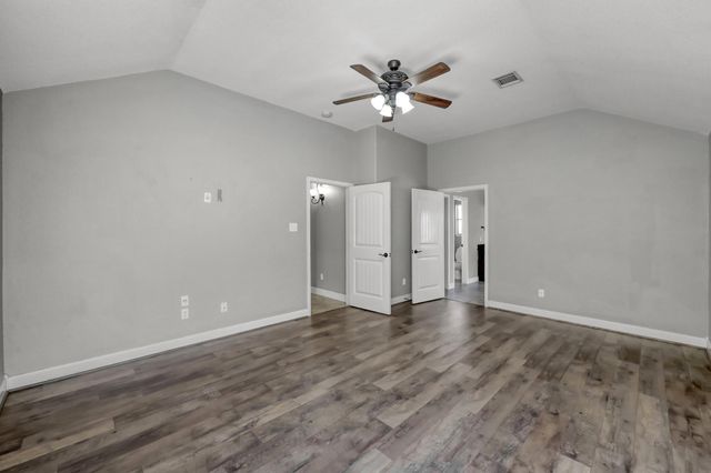 13023 Wood Harbour Drive, Montgomery, TX 77356