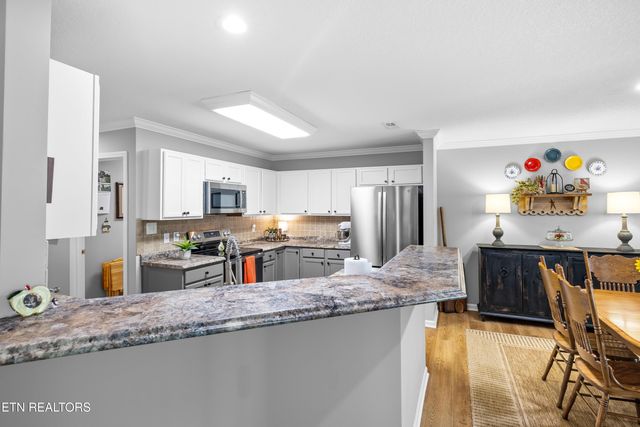 7123 La Christa Way, Knoxville, TN 37921