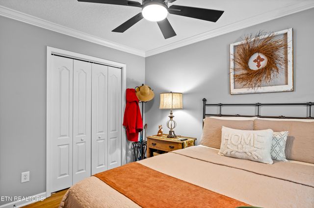 7123 La Christa Way, Knoxville, TN 37921