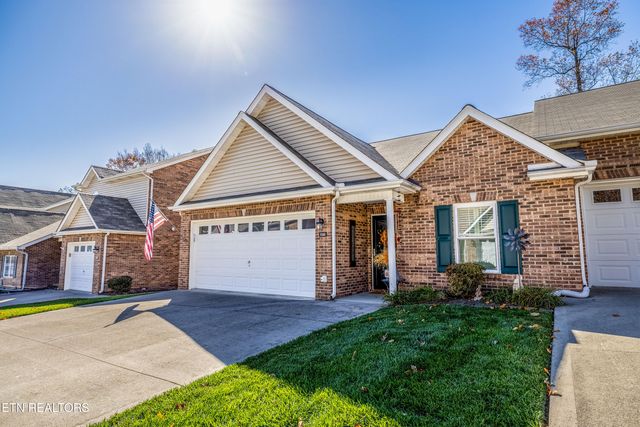 7123 La Christa Way, Knoxville, TN 37921