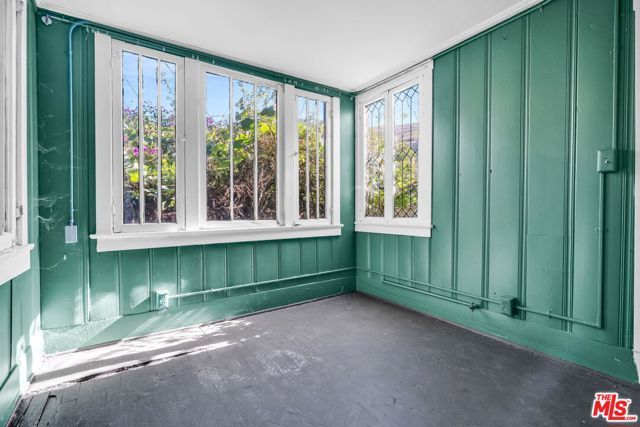 281 E AVENUE 33, Los Angeles, CA 90031