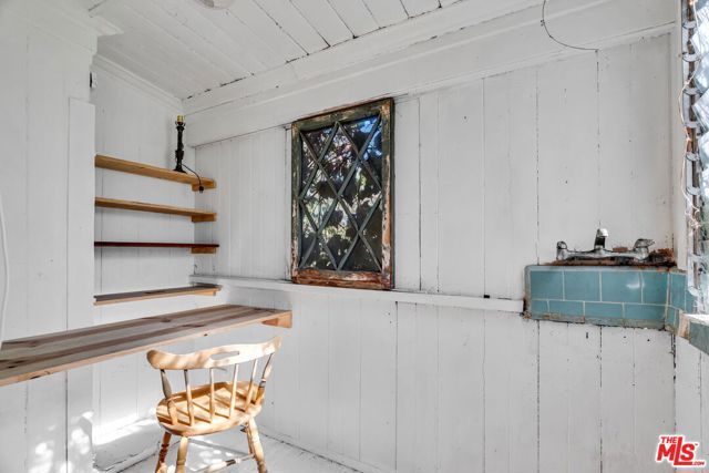 281 E AVENUE 33, Los Angeles, CA 90031