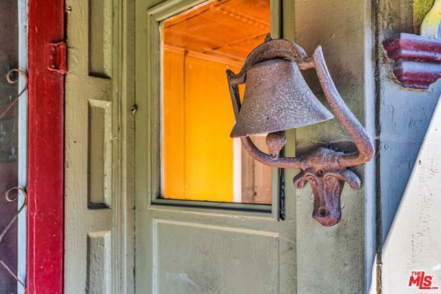 281 E AVENUE 33, Los Angeles, CA 90031