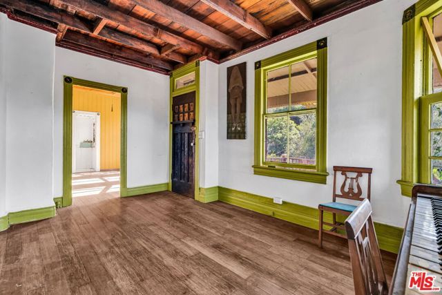 281 E AVENUE 33, Los Angeles, CA 90031