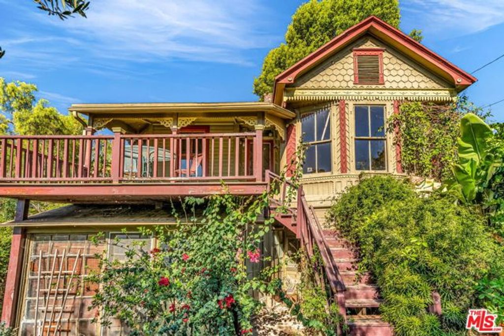 281 E AVENUE 33, Los Angeles, CA 90031