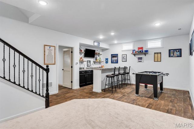 854 Nardin Drive, Chesterfield, MO 63017
