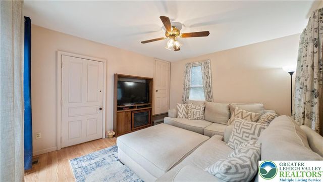 3955 Oakland Road, Bethlehem City, PA 18020