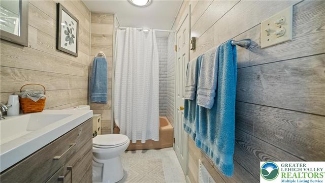 3955 Oakland Road, Bethlehem City, PA 18020