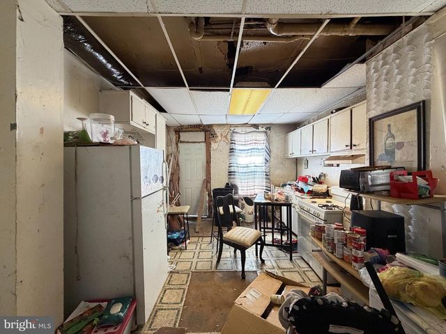 421 E 28TH ST, Baltimore, MD 21218