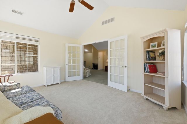 5315 Fawn Creek Drive SW, Wyoming, MI 49418