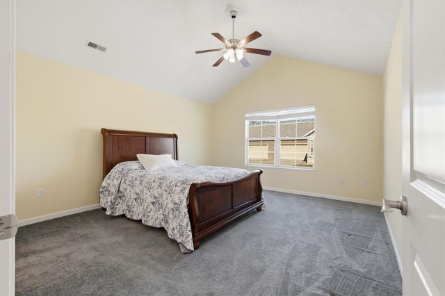 5315 Fawn Creek Drive SW, Wyoming, MI 49418