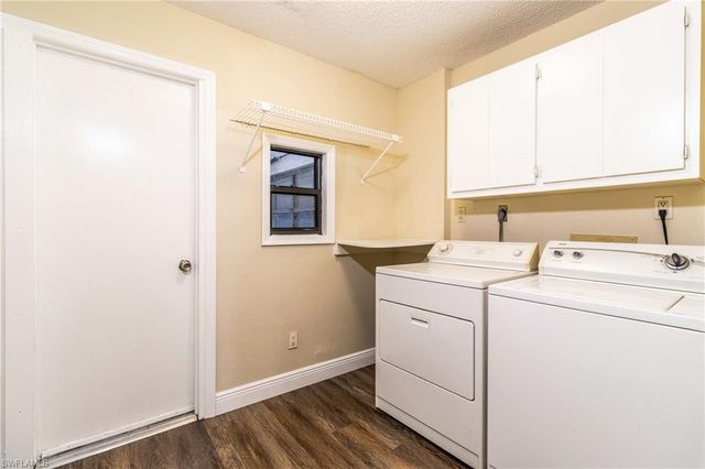 2523 24th PL, Cape Coral, FL 33904