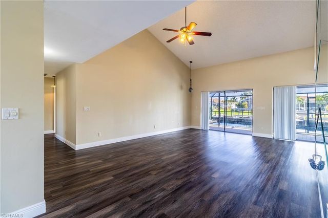 2523 24th PL, Cape Coral, FL 33904