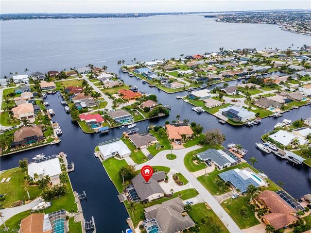 2523 24th PL, Cape Coral, FL 33904