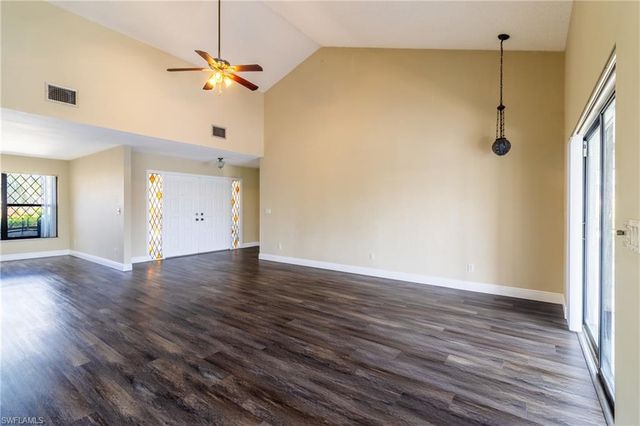 2523 24th PL, Cape Coral, FL 33904