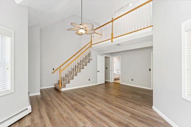 10 Kings Grant Drive, Atkinson, NH 03811