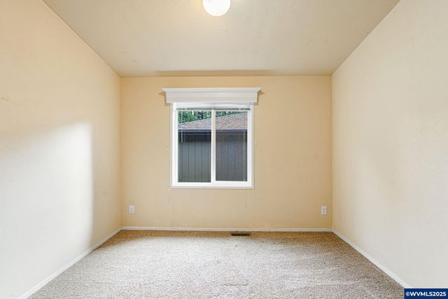 2125 Nocturne Ct SE, Salem, OR 97306