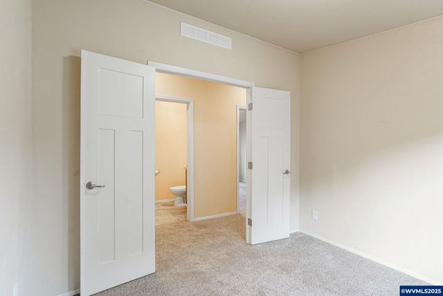 2125 Nocturne Ct SE, Salem, OR 97306